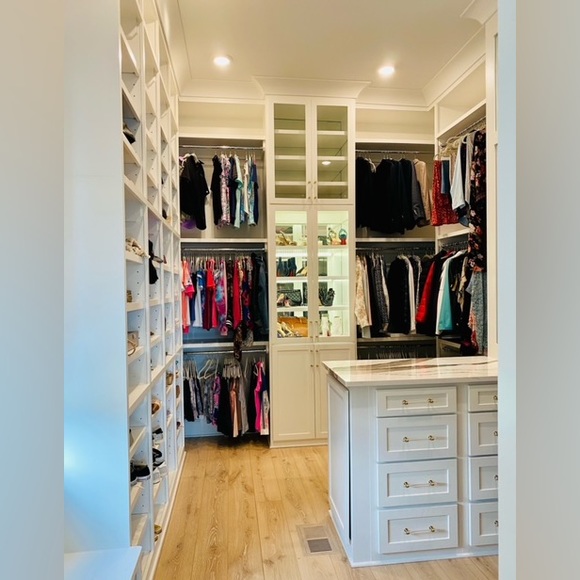 Meet Missy and Mandy- Your Style Sisters! - Picture 4 of 5